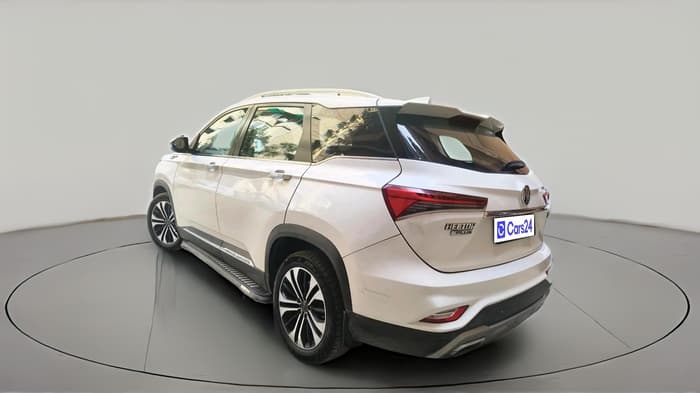 2021 MG HECTOR PLUS SHARP 1.5 PETROL TURBO HYBRID MT 6-STR, Petrol, Manual, 1,04,541 km, exterior