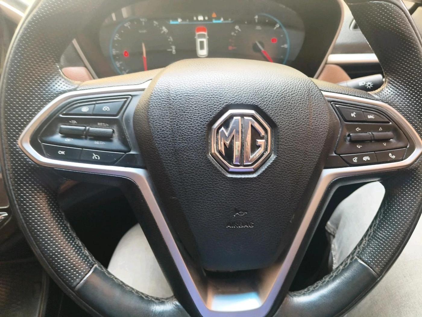 2021 MG HECTOR PLUS SHARP 1.5 PETROL TURBO HYBRID MT 6-STR, Petrol, Manual, 1,04,541 km, interior