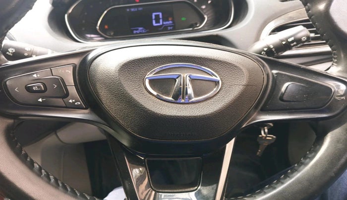 2022 Tata Tiago XZ PLUS CNG, CNG, Manual, 84,243 km, interior