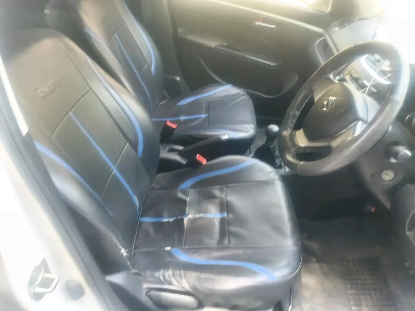 2016 Maruti Swift VXI, Petrol, Manual, 92,885 km, interior