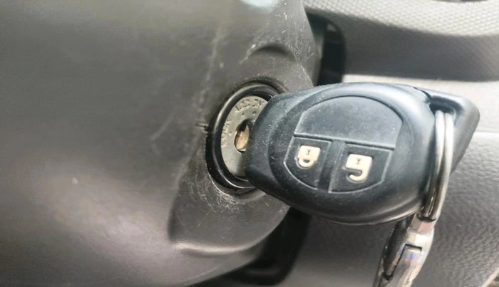 2016 Maruti Swift VXI, Petrol, Manual, 92,885 km, interior