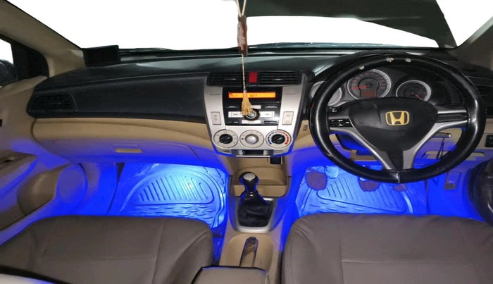 2011 Honda City 1.5L I-VTEC S MT, CNG, Manual, 96,071 km, interior