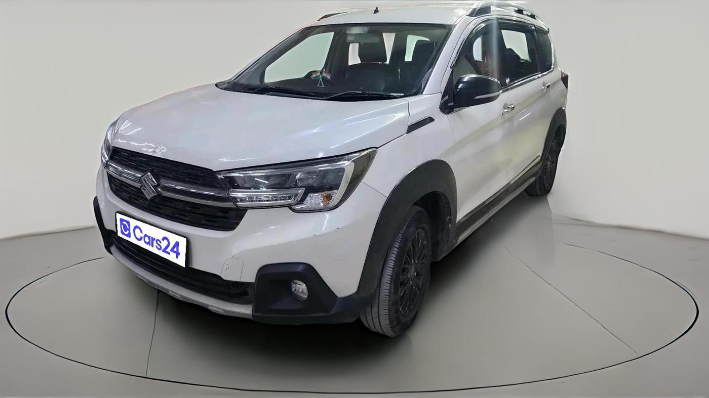 2020 Maruti XL6 ALPHA MT, Petrol, Manual, 1,37,525 km, exterior