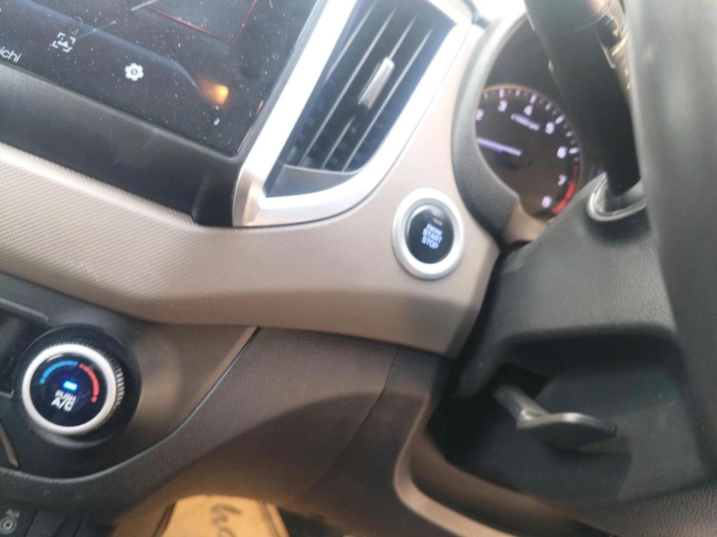2016 Hyundai Creta SX PLUS AT 1.6 PETROL, Petrol, Automatic, 82,795 km, interior