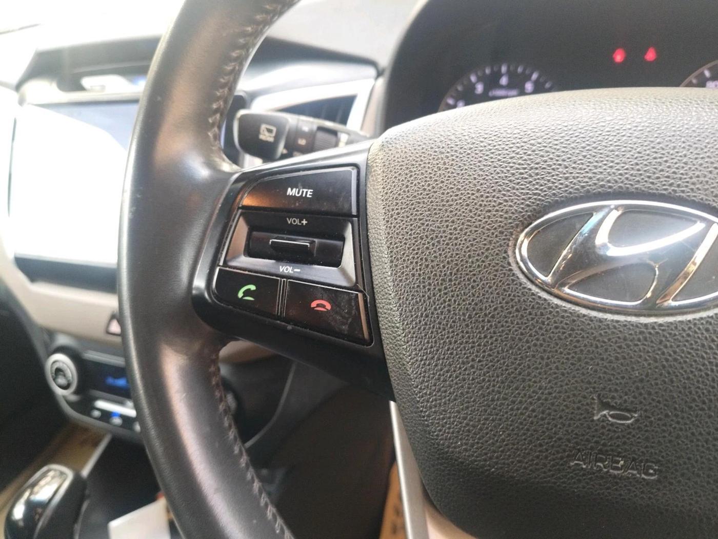 2016 Hyundai Creta SX PLUS AT 1.6 PETROL, Petrol, Automatic, 82,795 km, interior