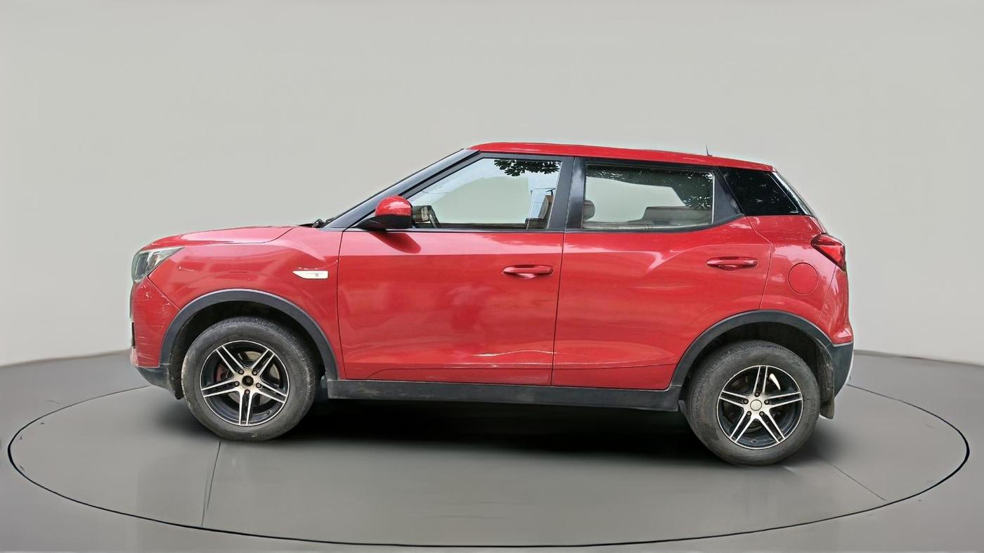 2019 Mahindra XUV300 W4 1.5 DIESEL, Diesel, Manual, 93,303 km, exterior
