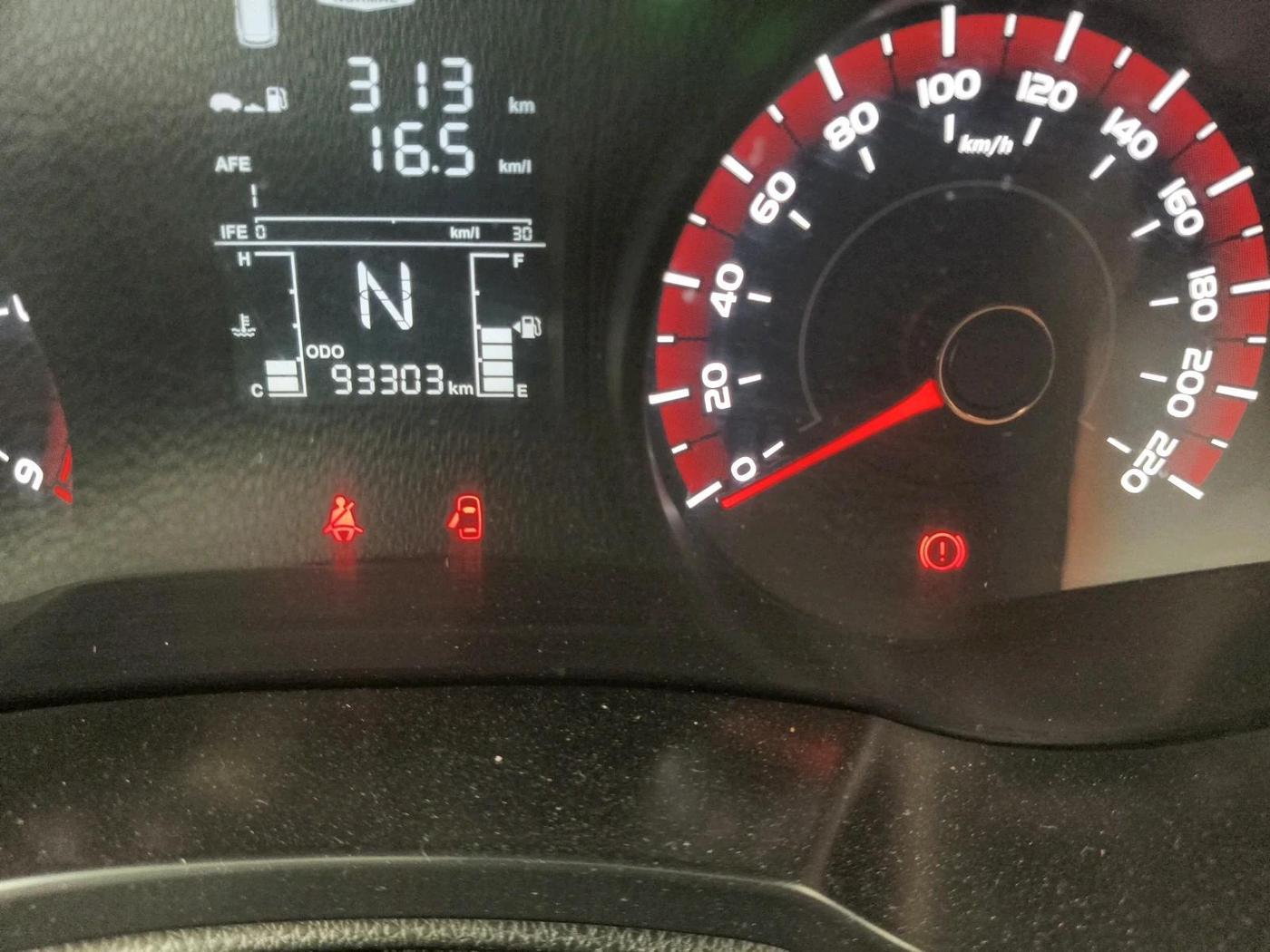 2019 Mahindra XUV300 W4 1.5 DIESEL, Diesel, Manual, 93,303 km, interior