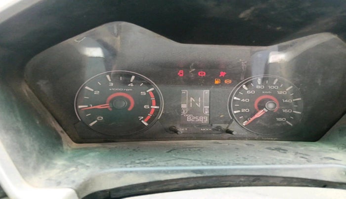 2016 Mahindra Kuv100 K8 D 5 STR, Diesel, Manual, 82,589 km, interior