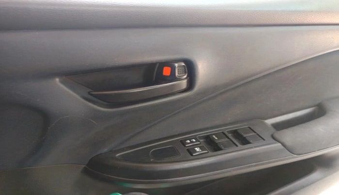 2022 Maruti Baleno SIGMA PETROL 1.2, CNG, Manual, 1,21,254 km, interior