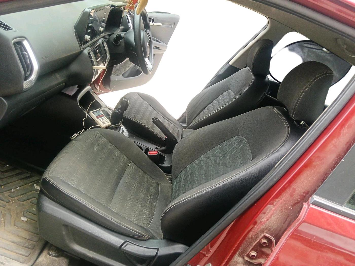 2020 KIA SONET HTK PLUS 1.2, Petrol, Manual, 79,518 km, interior