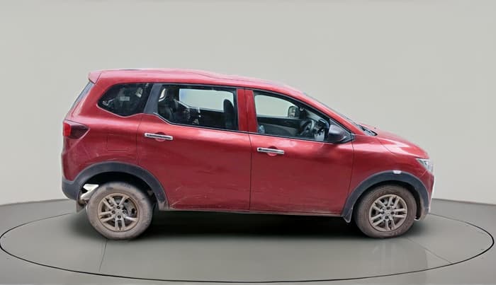 2020 Renault TRIBER RXE MT, Petrol, Manual, 53,751 km, exterior
