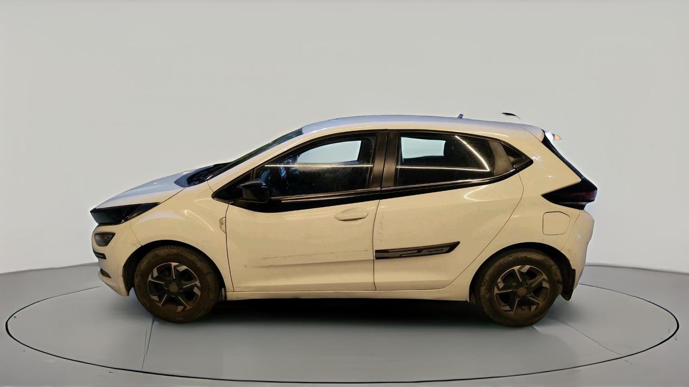 2021 Tata ALTROZ XE PETROL, CNG, Manual, 59,887 km, exterior