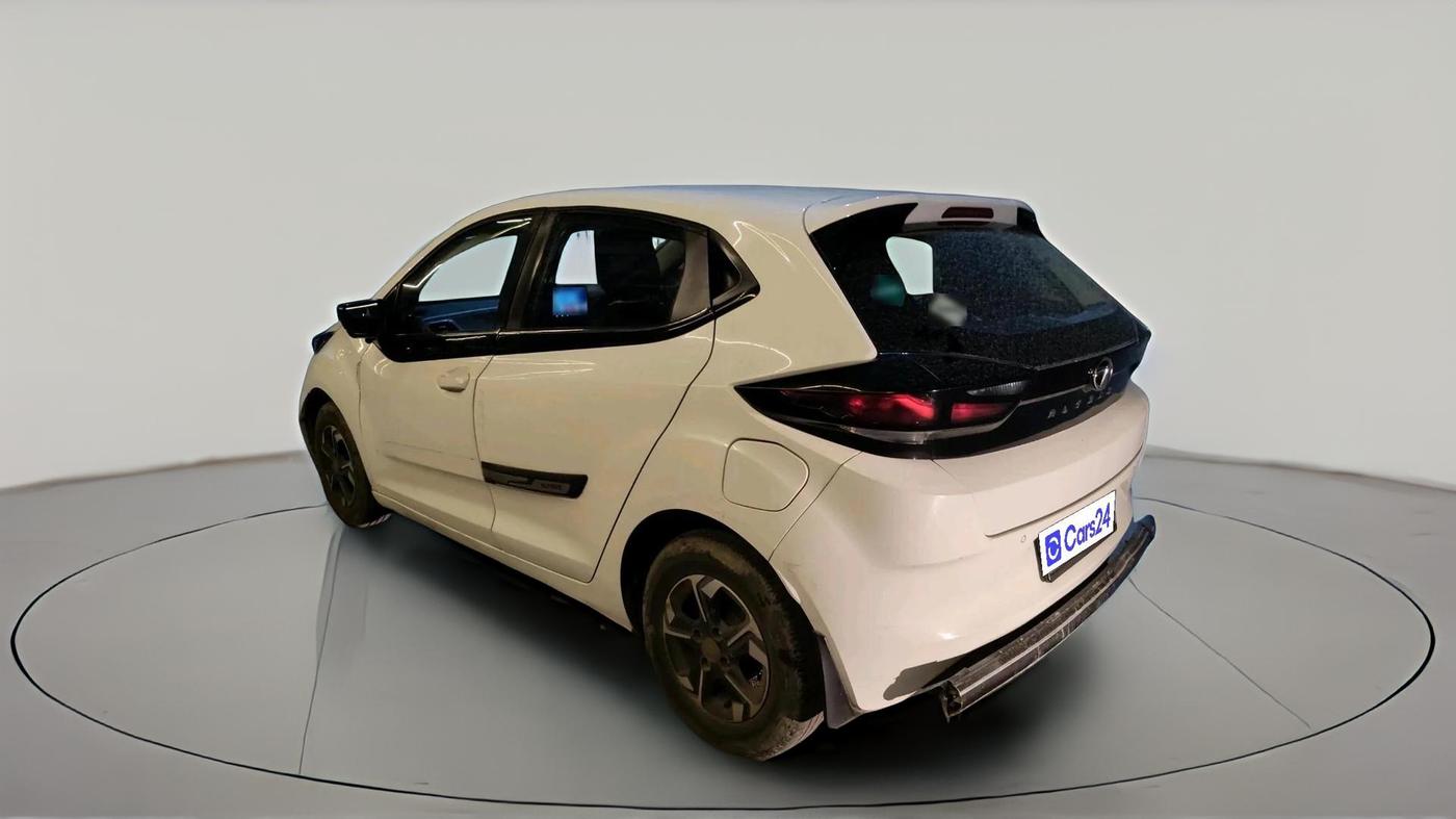 2021 Tata ALTROZ XE PETROL, CNG, Manual, 59,887 km, exterior