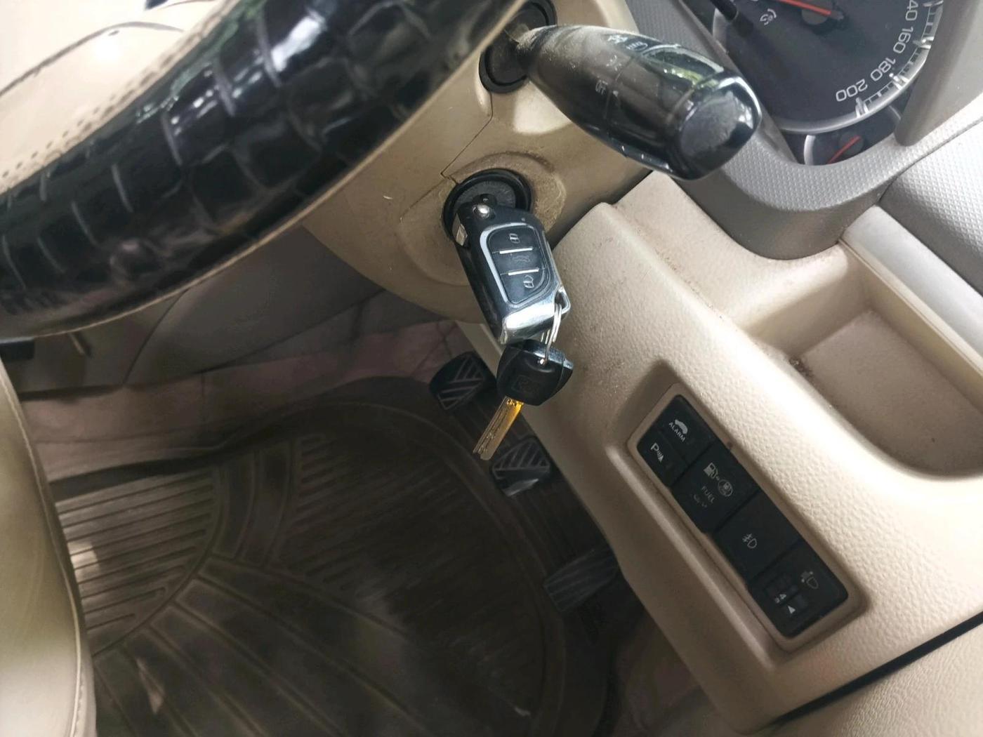 2017 Maruti Ertiga VXI CNG, CNG, Manual, 1,16,189 km, interior