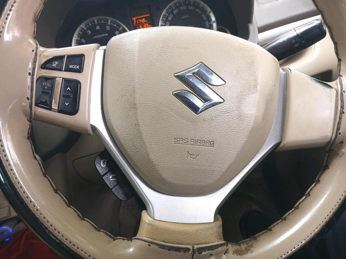 2017 Maruti Ertiga VXI CNG, CNG, Manual, 1,16,189 km, interior