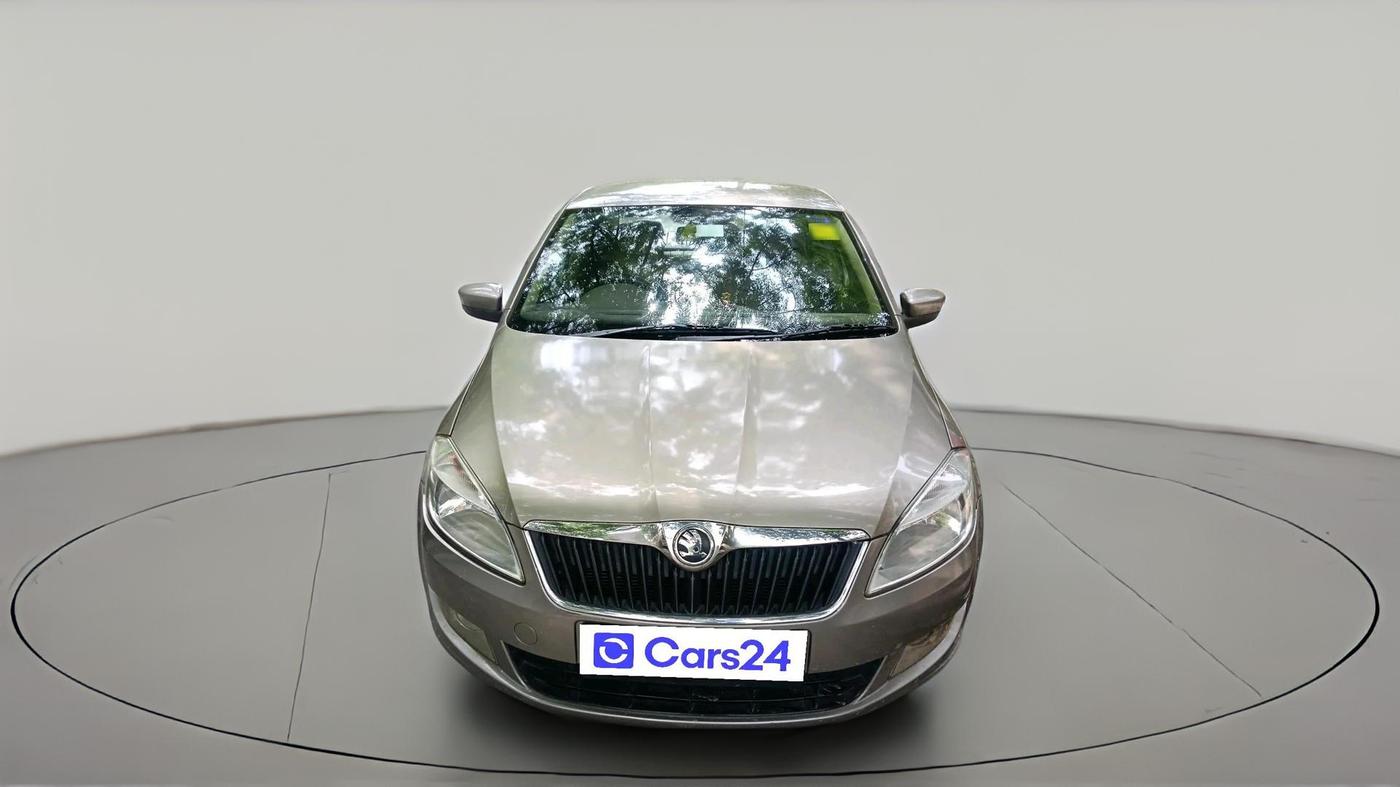 2015 Skoda Rapid AMBITION 1.6 MPI MT PLUS, Petrol, Manual, 85,322 km, exterior
