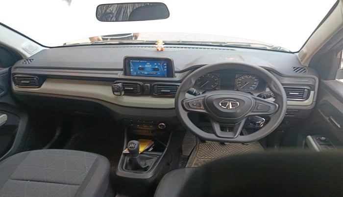 2022 Tata PUNCH ADVENTURE MT, Petrol, Manual, 8,986 km, interior
