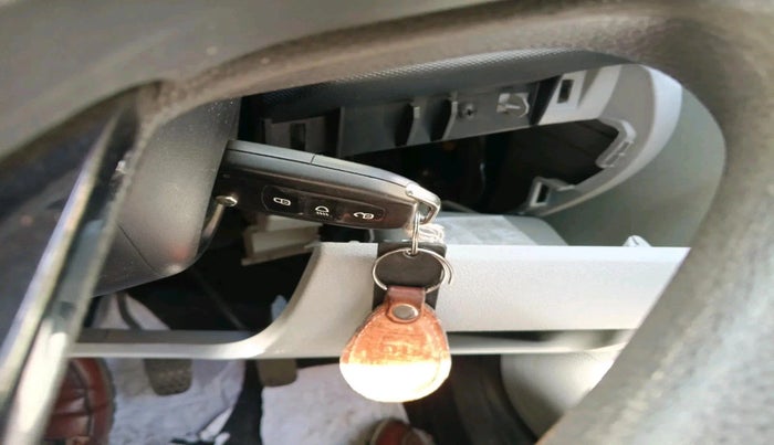 2023 Tata Tiago XT PETROL, Petrol, Manual, 71,234 km, interior