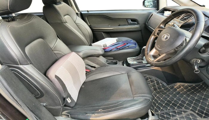 2018 Tata Hexa XTA 4X2 6 STR, Diesel, Automatic, 1,21,485 km, interior