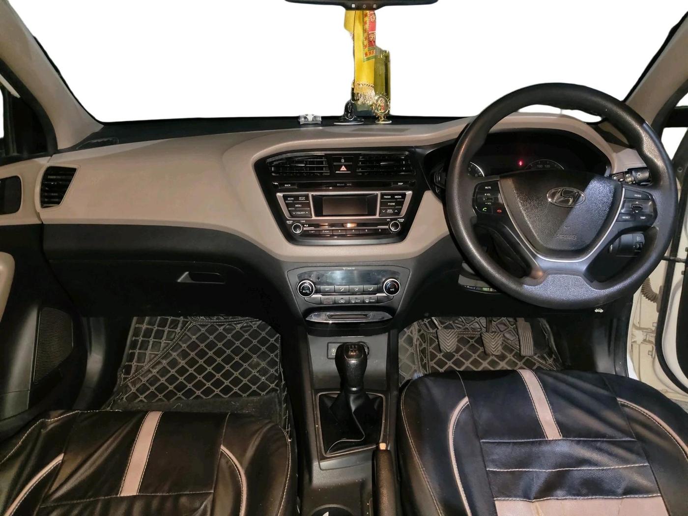 2016 Hyundai Elite i20 SPORTZ 1.2, Petrol, Manual, 97,650 km, interior