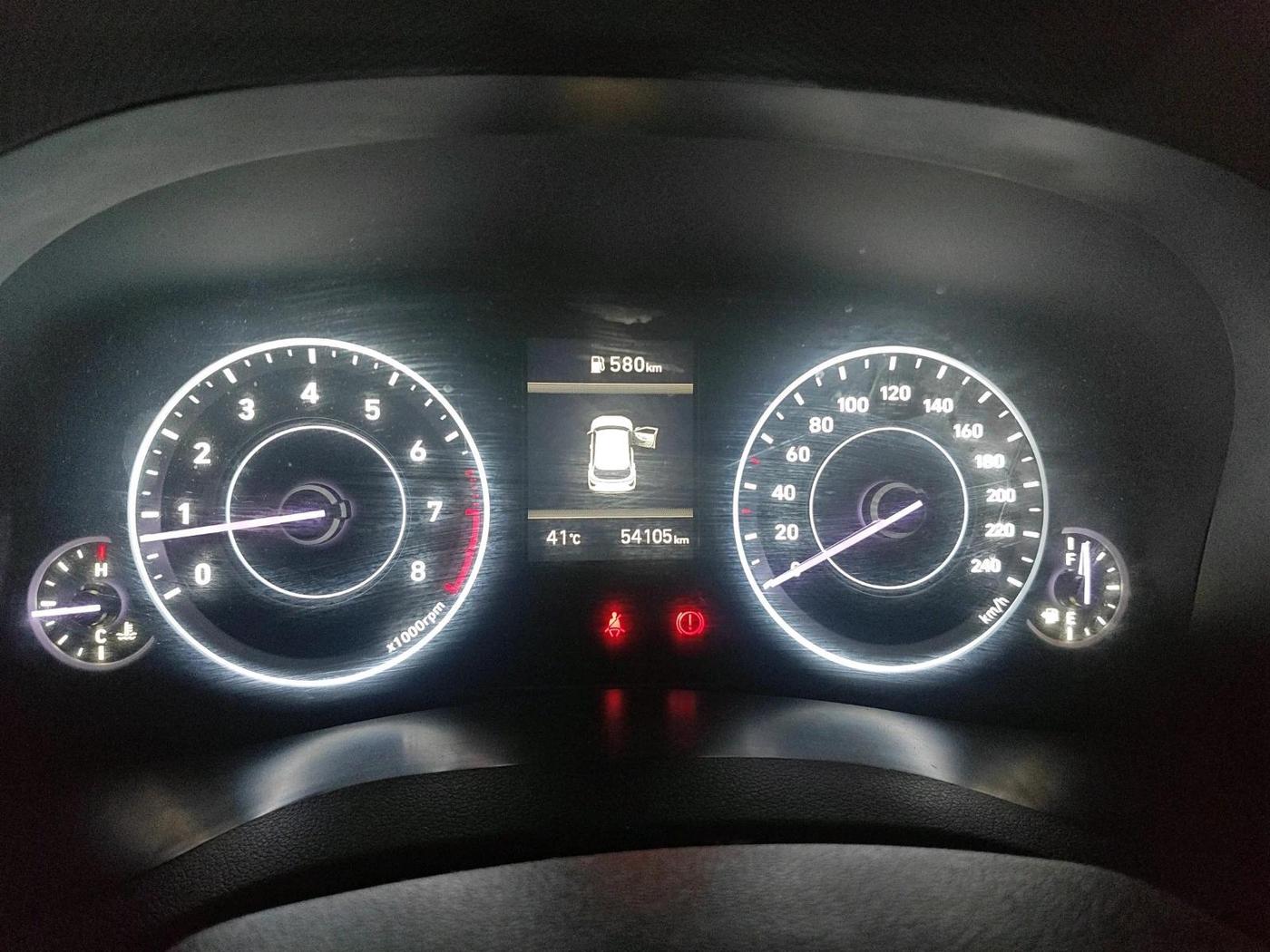 2021 Hyundai Creta E 1.5 PETROL, Petrol, Manual, 54,105 km, interior