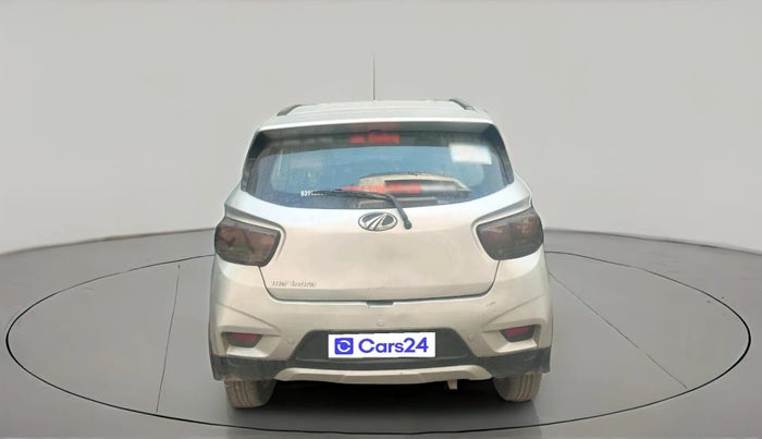 2017 Mahindra KUV 100 NXT K8 D 6 STR, Diesel, Manual, 2,20,713 km, exterior