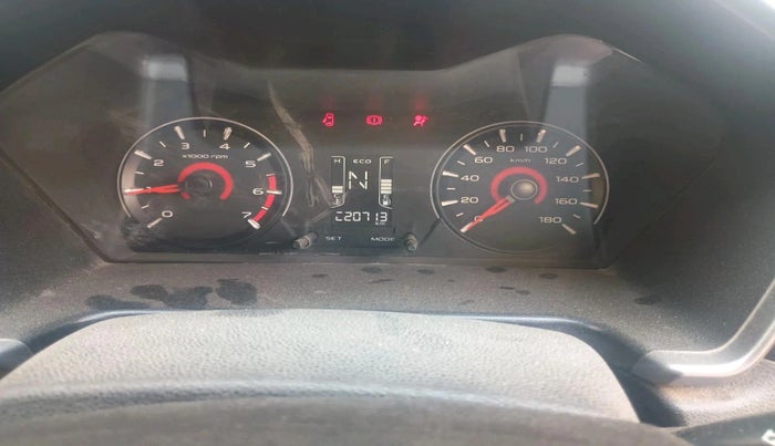 2017 Mahindra KUV 100 NXT K8 D 6 STR, Diesel, Manual, 2,20,713 km, interior