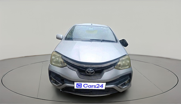 2011 Toyota Etios V, Petrol, Manual, 1,78,132 km, exterior