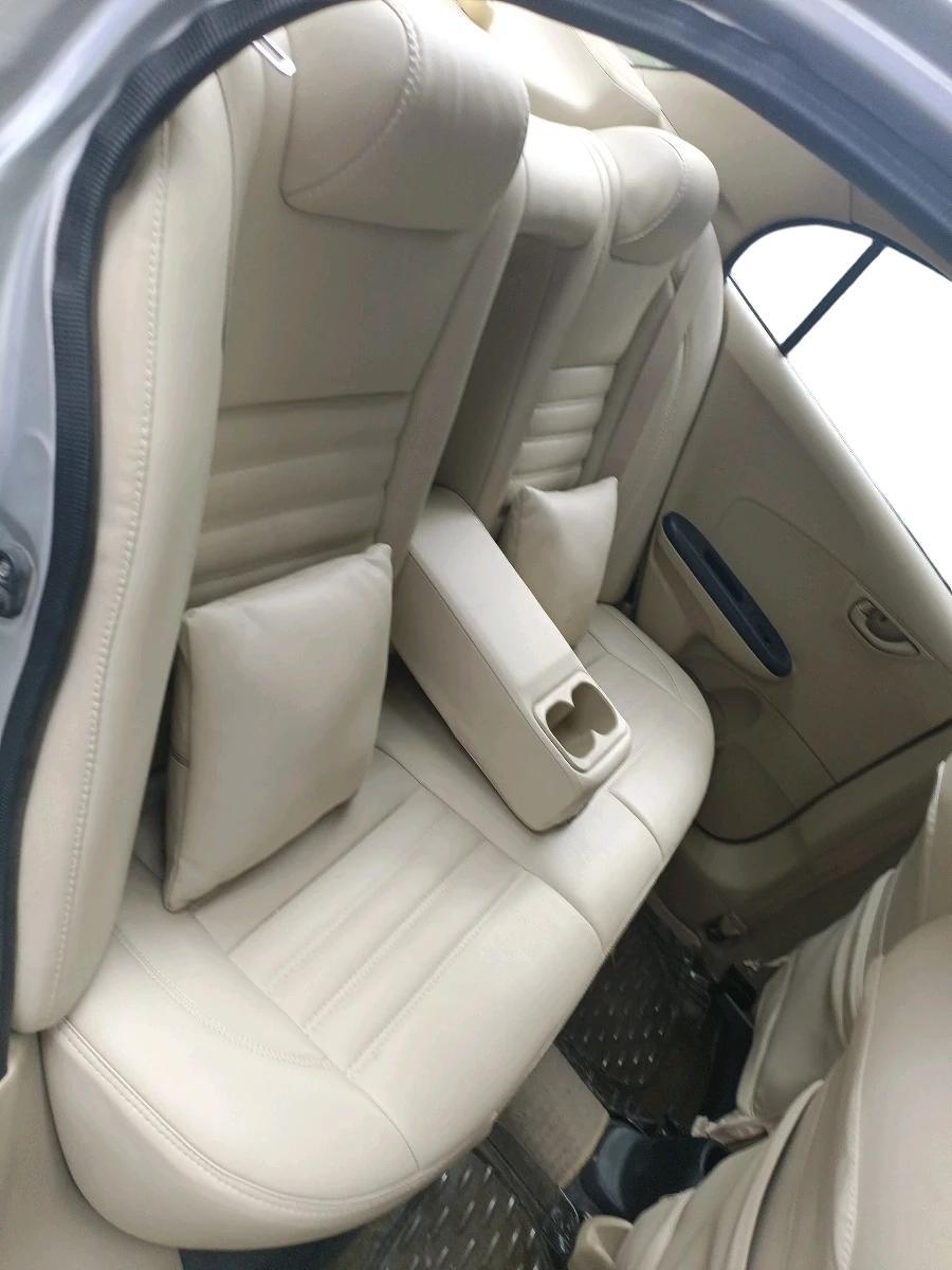 2015 Honda Amaze 1.2L I-VTEC S, Petrol, Manual, 79,203 km, interior