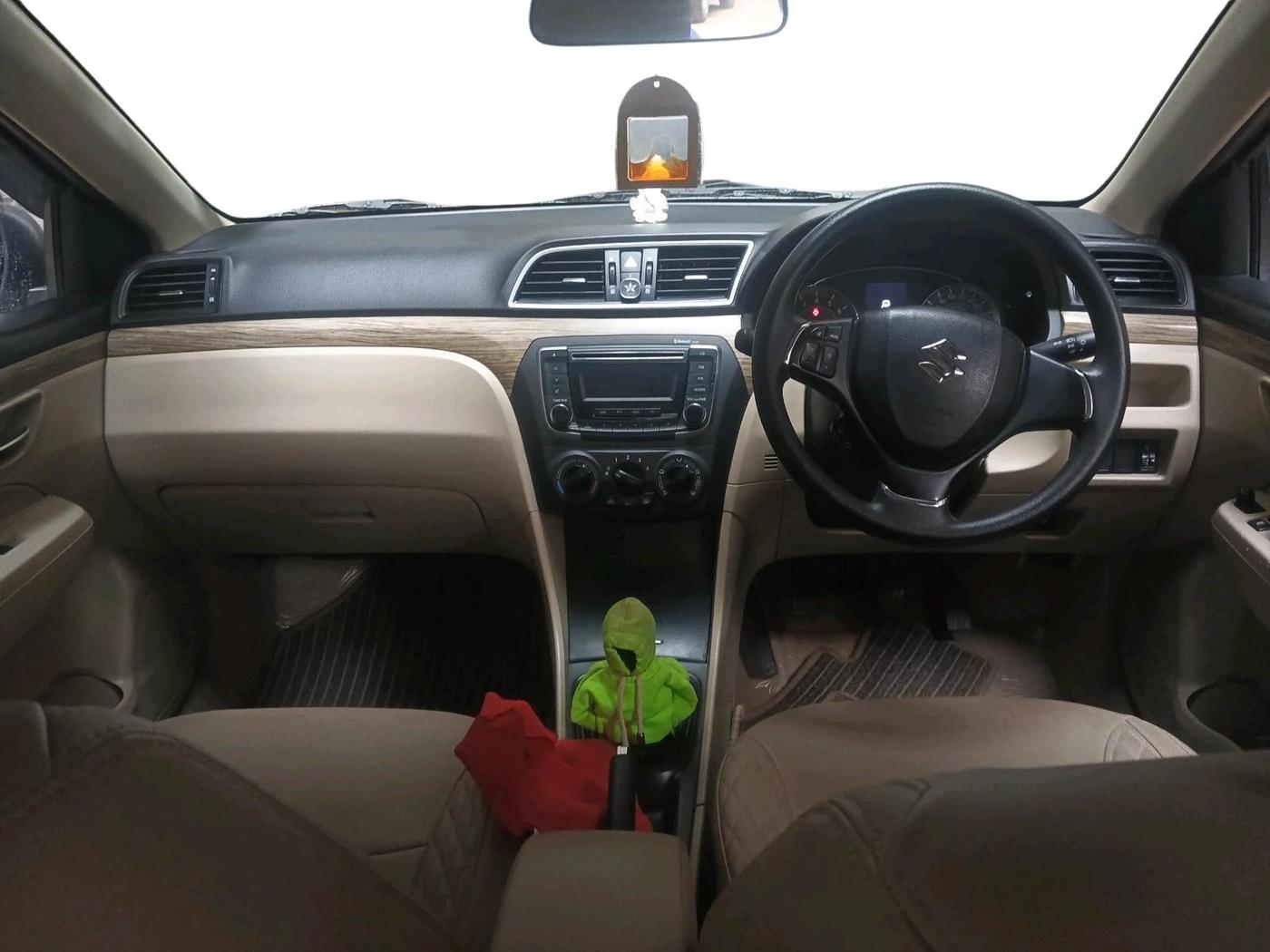 2021 Maruti Ciaz SIGMA 1.5 SHVS MT  PETROL, Petrol, Manual, 12,695 km, interior