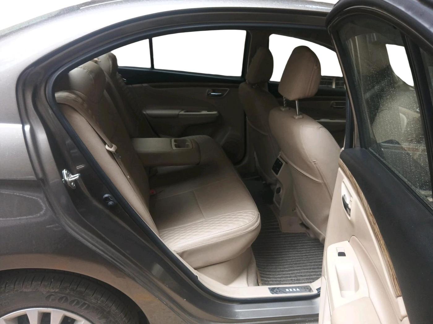 2021 Maruti Ciaz SIGMA 1.5 SHVS MT  PETROL, Petrol, Manual, 12,695 km, interior