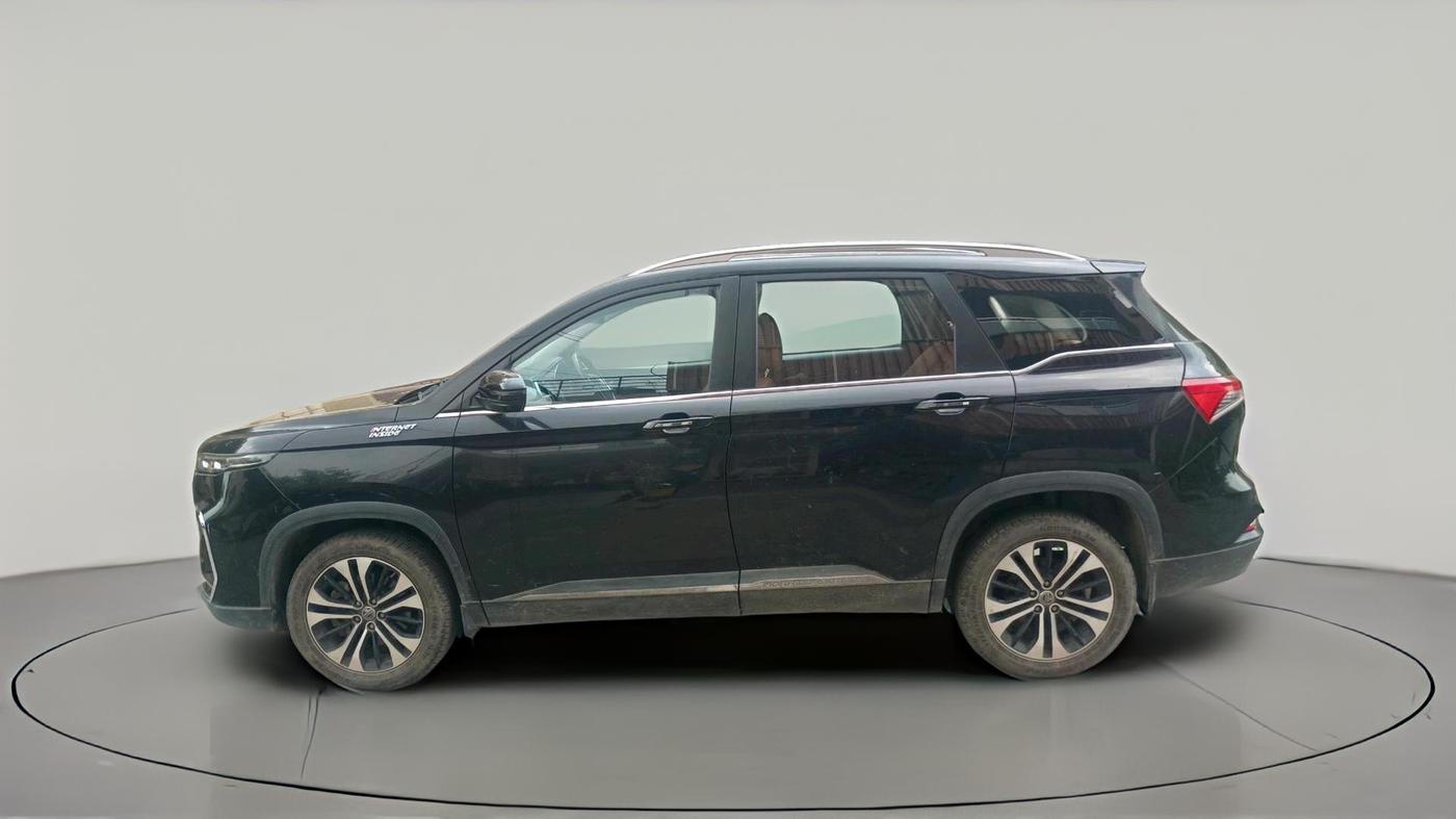 2022 MG HECTOR PLUS SHARP 1.5 PETROL TURBO HYBRID MT 6-STR, Petrol, Manual, 32,113 km, exterior