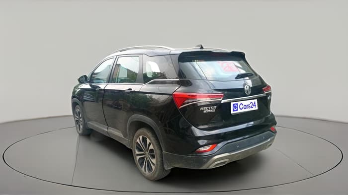 2022 MG HECTOR PLUS SHARP 1.5 PETROL TURBO HYBRID MT 6-STR, Petrol, Manual, 32,113 km, exterior