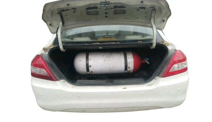 2016 Maruti Swift Dzire LXI (O), CNG, Manual, 69,442 km, exterior