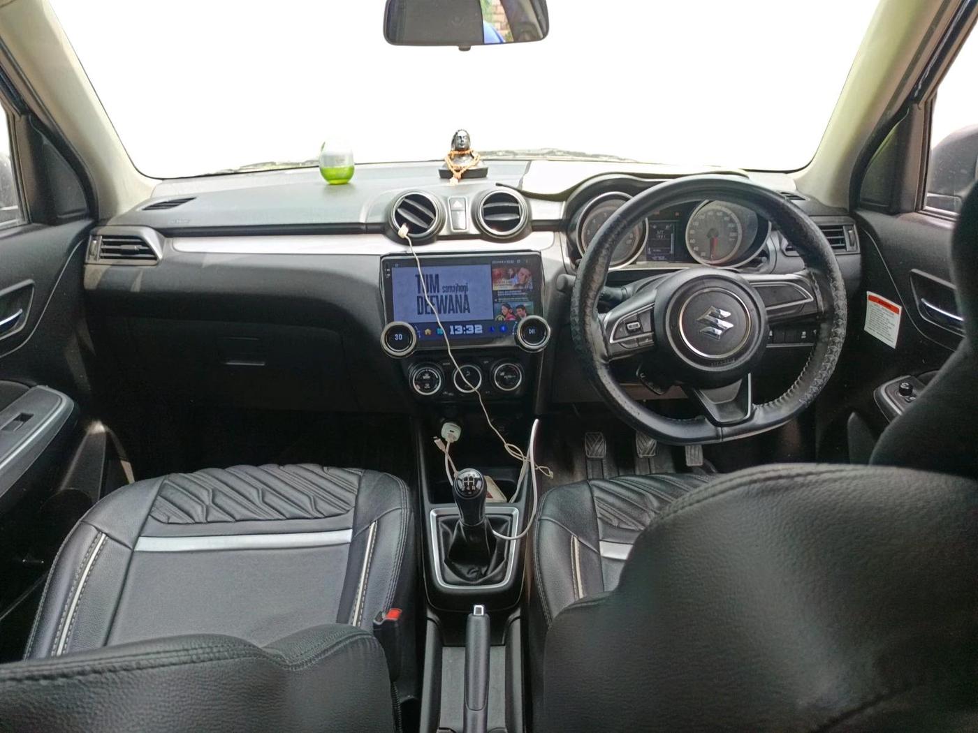 2023 Maruti Swift ZXI CNG, CNG, Manual, 40,768 km, interior