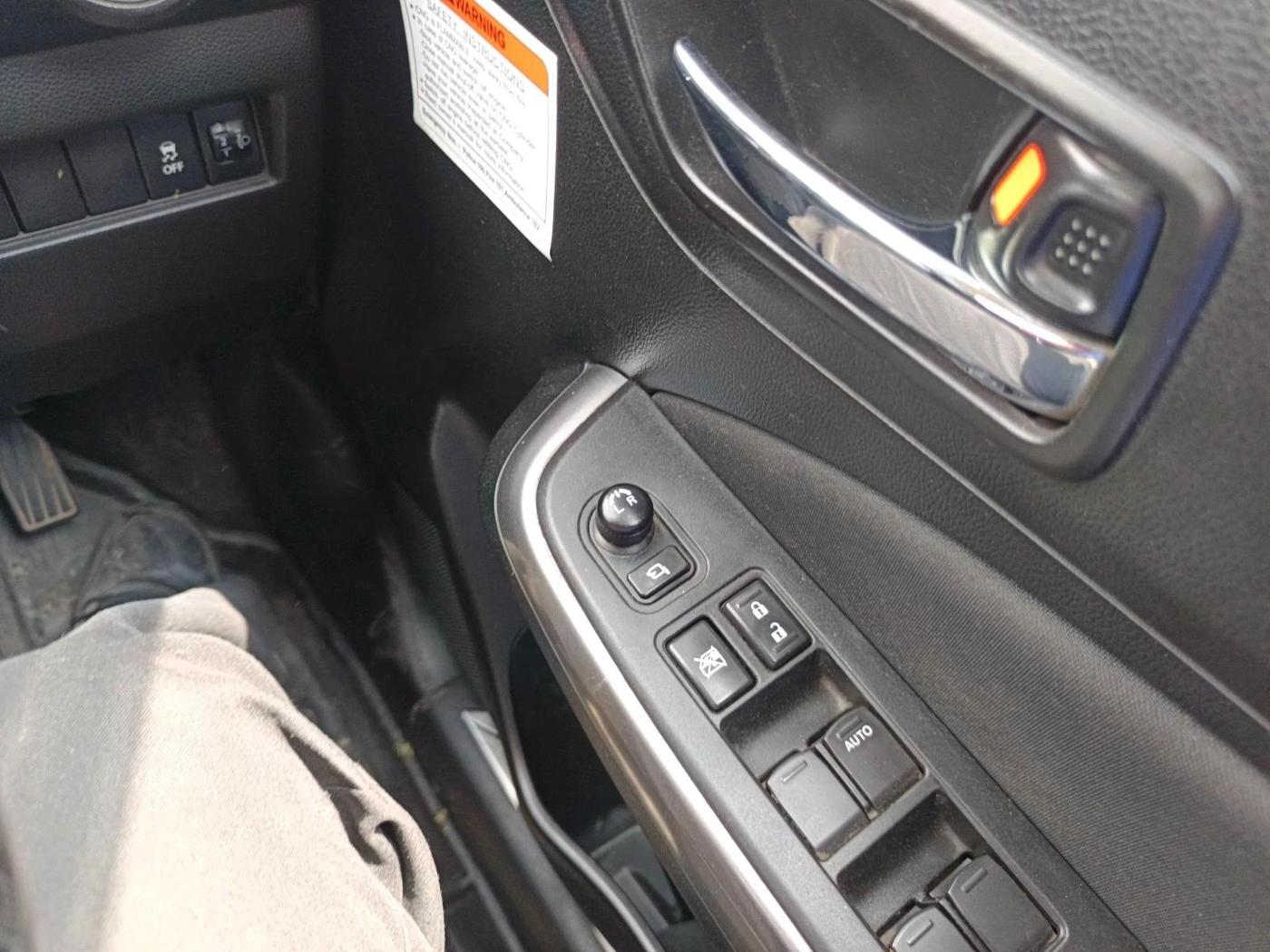 2023 Maruti Swift ZXI CNG, CNG, Manual, 40,768 km, interior