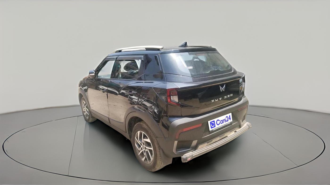 2025 Mahindra XUV 3XO MX1 1.2 L TCMPFi, Petrol, Manual, 2,294 km, exterior