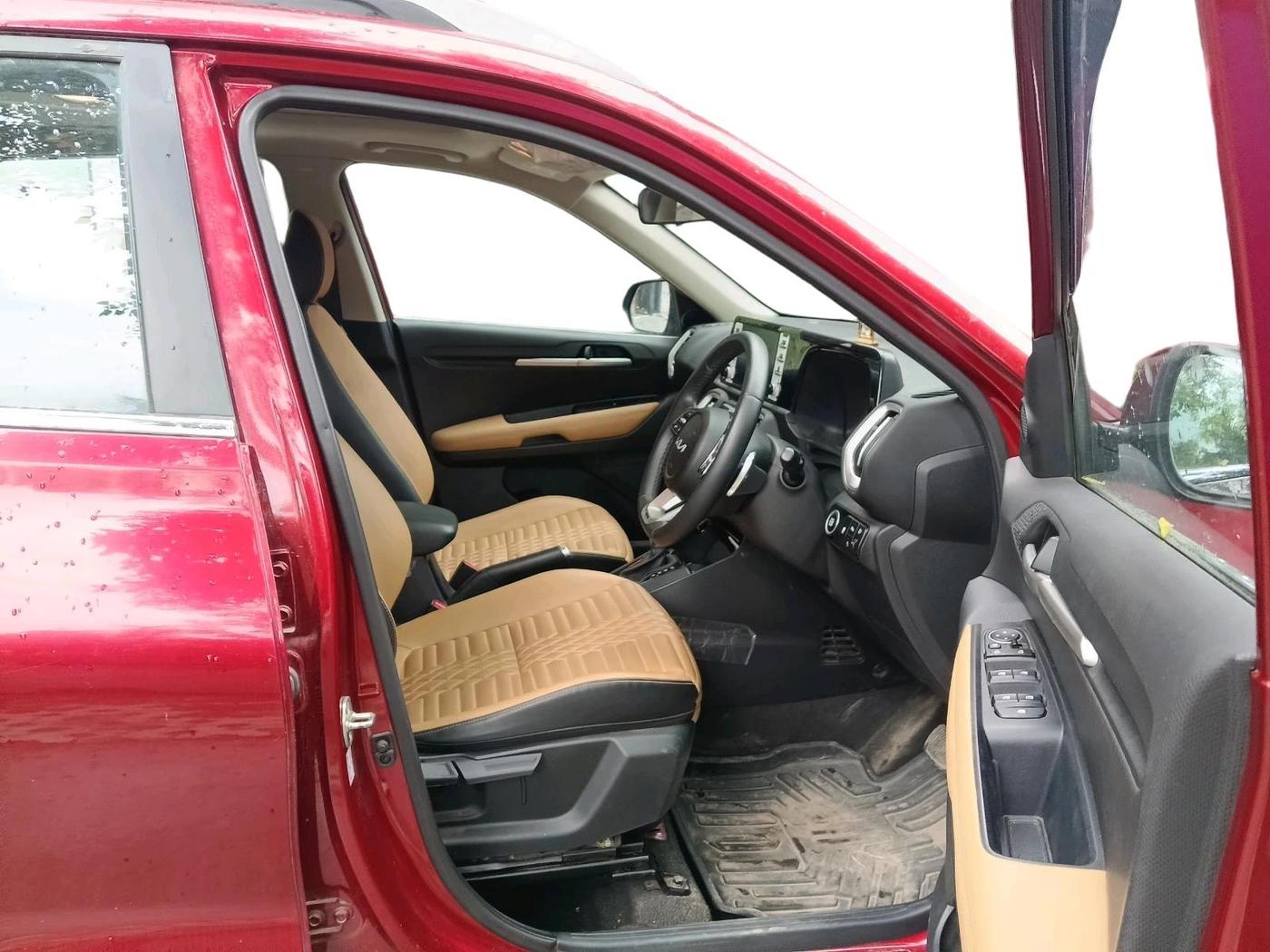 2024 KIA SONET 	 HTX 1.0 TURBO DCT, Petrol, Automatic, 12,810 km, interior