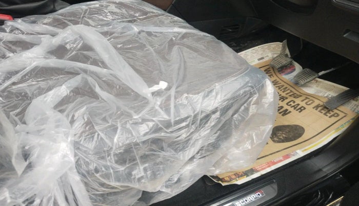 2026 Mahindra SCORPIO-N Z8 Select Petrol MT, Petrol, Manual, 753 km, interior