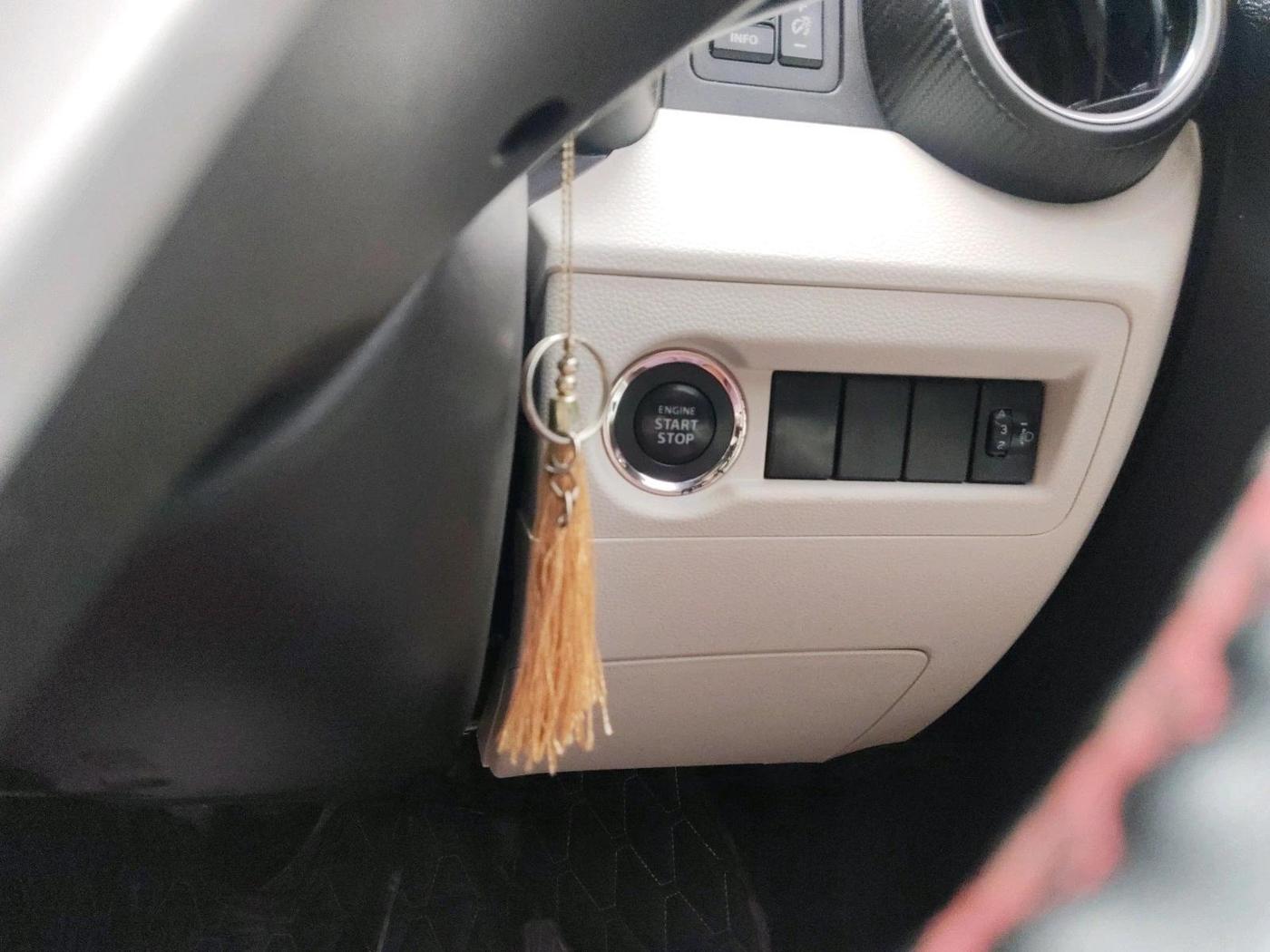 2020 Maruti IGNIS ZETA 1.2, Petrol, Manual, 27,895 km, interior
