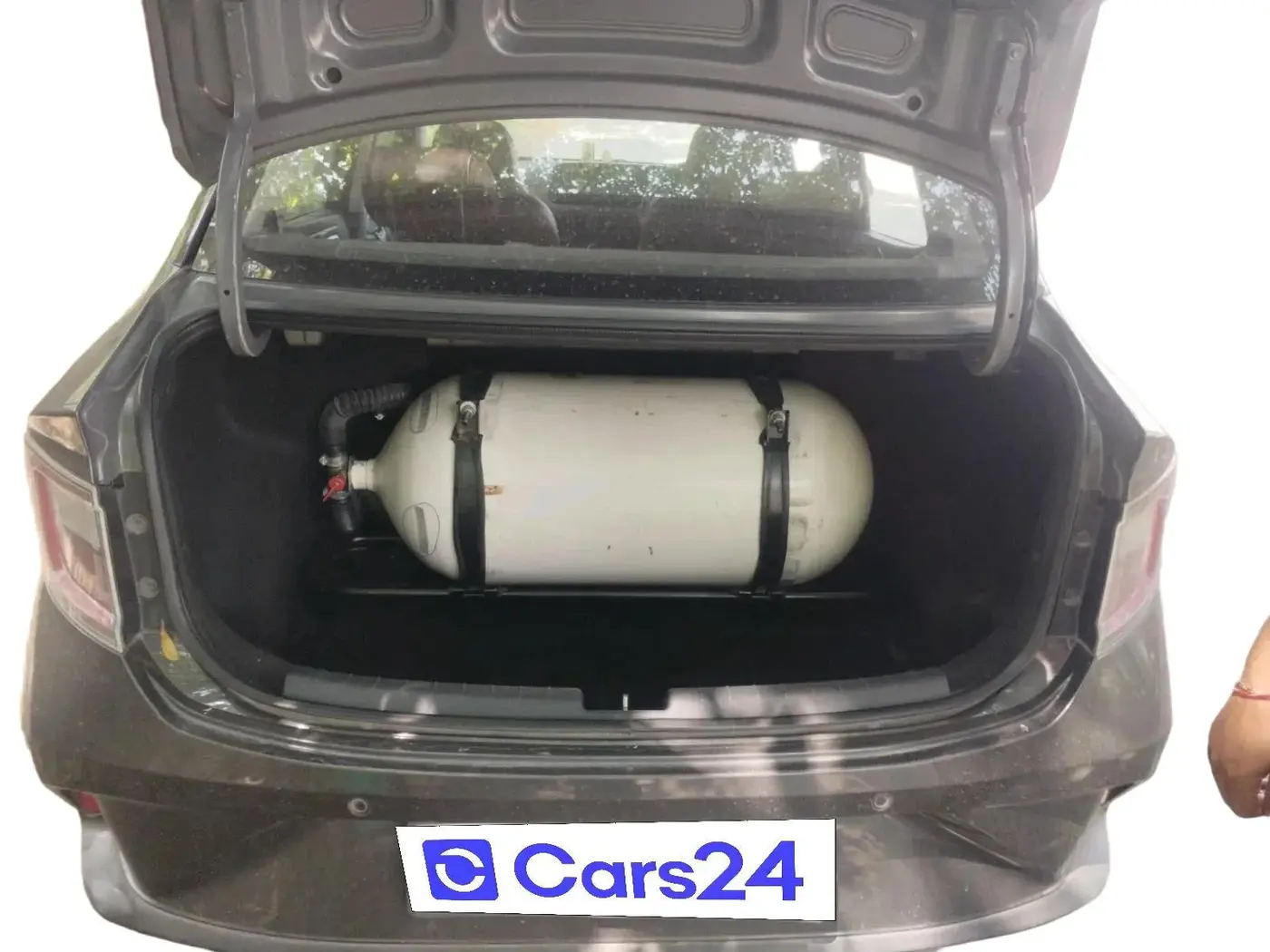 2022 Hyundai AURA S 1.2 CNG, CNG, Manual, 1,54,048 km, exterior