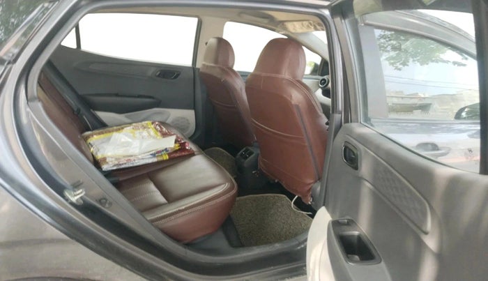 2022 Hyundai AURA S 1.2 CNG, CNG, Manual, 1,54,048 km, interior