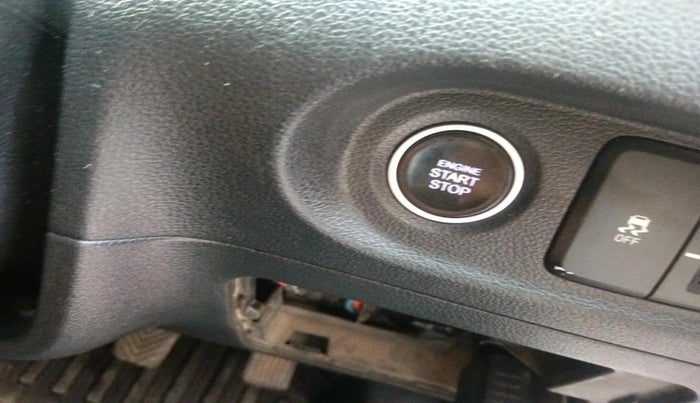 2020 Hyundai Creta SX 1.5 PETROL, Petrol, Manual, 9,00,000 km, interior