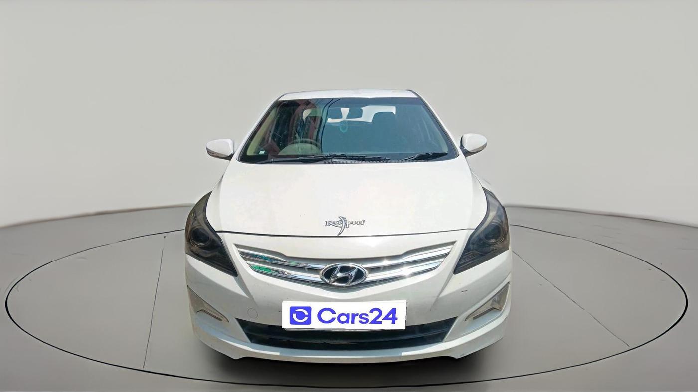 2015 Hyundai Verna FLUIDIC 4S 1.6 VTVT S(O), CNG, Manual, 78,678 km, exterior