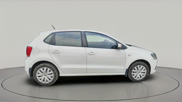 2015 Volkswagen Polo COMFORTLINE 1.2L, Petrol, Manual, 60,451 km, exterior