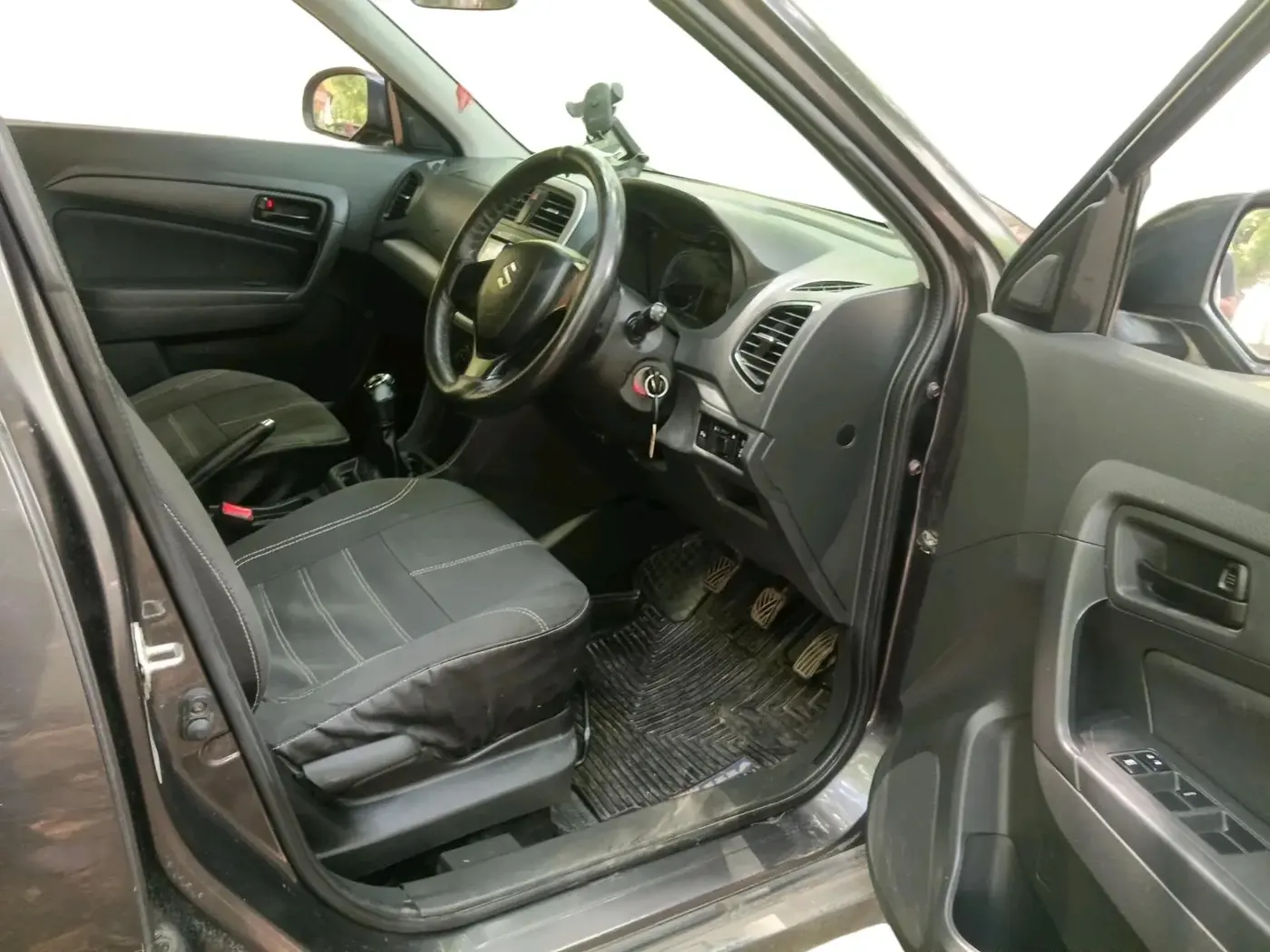 2018 Maruti Vitara Brezza VDI (O), Diesel, Manual, 66,994 km, interior