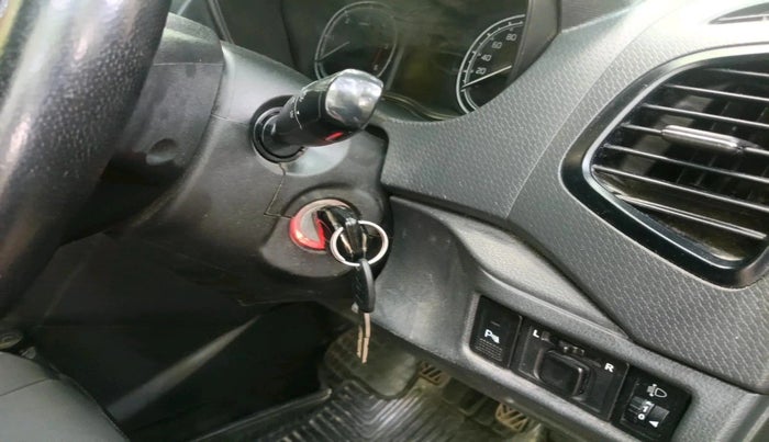 2018 Maruti Vitara Brezza VDI (O), Diesel, Manual, 66,994 km, interior