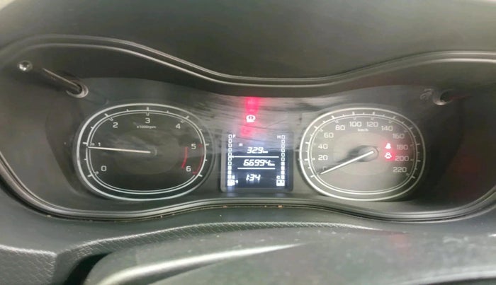 2018 Maruti Vitara Brezza VDI (O), Diesel, Manual, 66,994 km, interior