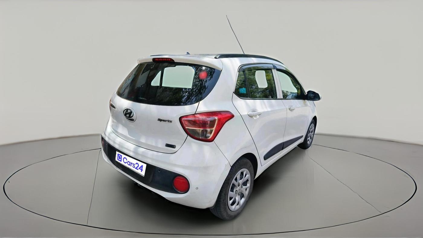 2017 Hyundai Grand i10 SPORTZ (O) 1.2 KAPPA VTVT, Petrol, Manual, 47,331 km, exterior