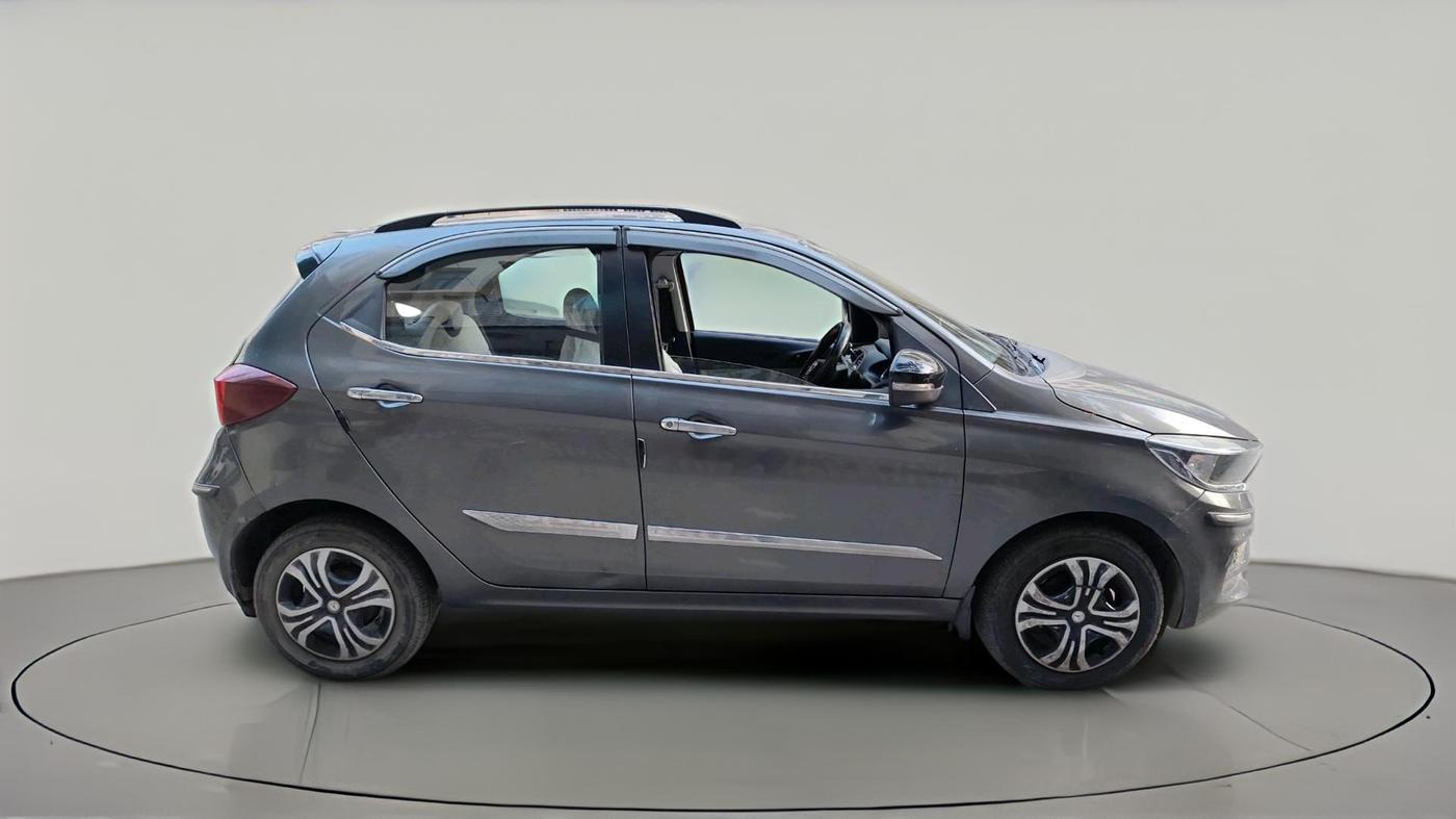 2023 Tata Tiago XT CNG, CNG, Manual, 34,614 km, exterior